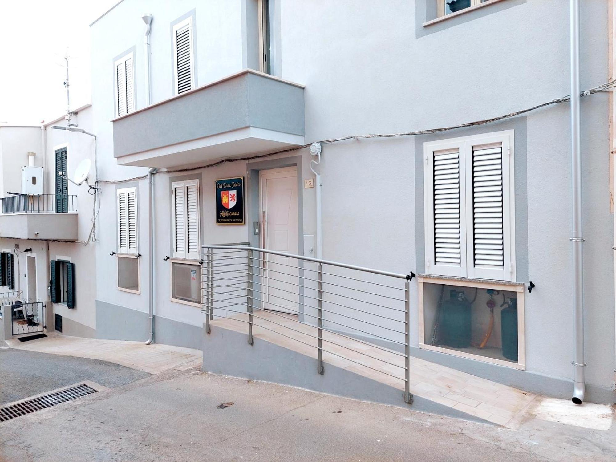 Affittacamere Dal Duca Enrico Castelsardo Exterior foto